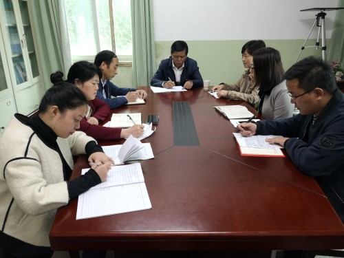 护理学院党总支开展 “坚决全面彻底肃清苏荣案余毒持续建设风清气正政治生态”专题组织生活会