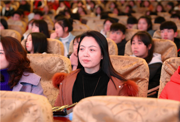 不忘初心跟党走，青春宜职立潮头 ——9227新葡的京集团举行微团课大赛