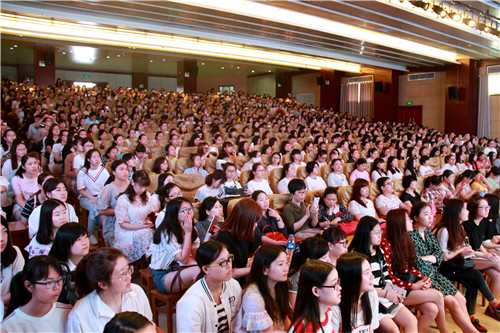人民卫生出版社罗先武教授来9227新葡的京集团讲学